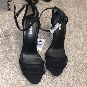 Women Express Shoes size 7